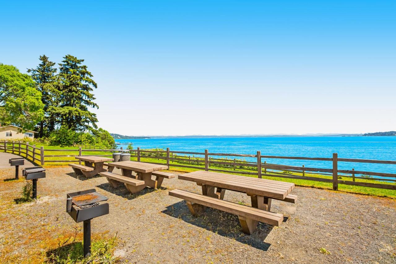 Tides Out Loft Apartamento Suquamish Exterior foto